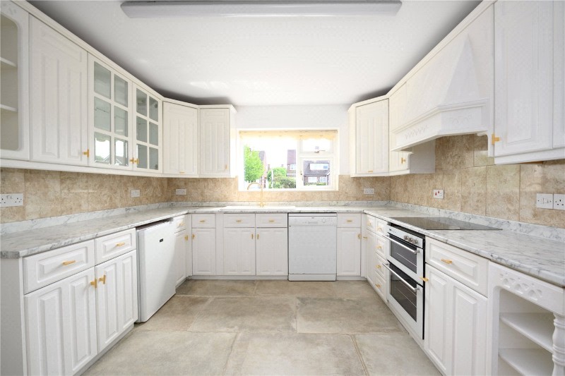 Wadham Close, Shepperton, Surrey, TW17