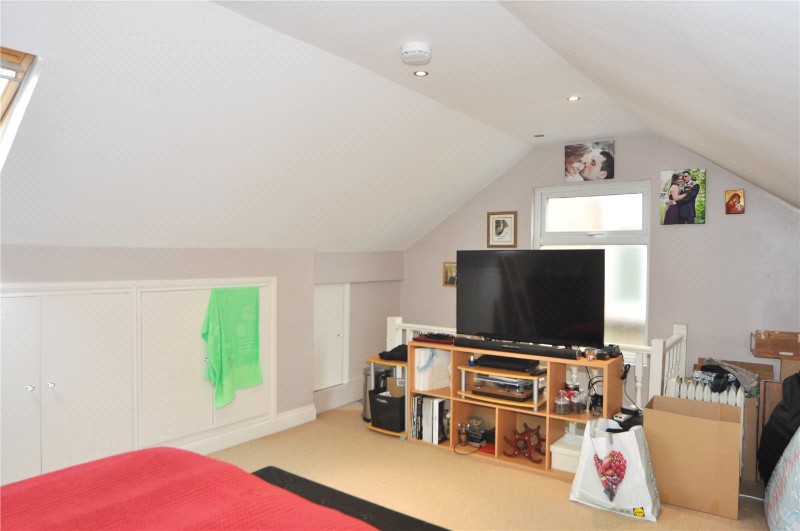 Hamilton Crescent, London, N13