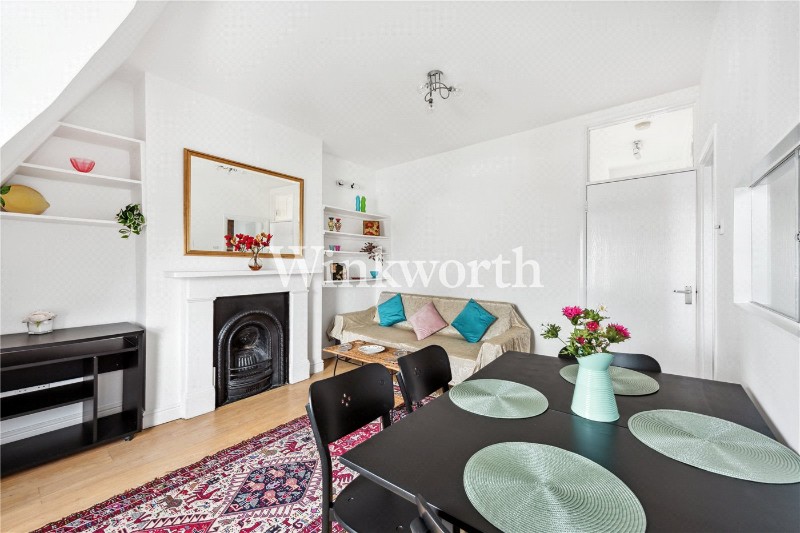 Lausanne Road, London, N8