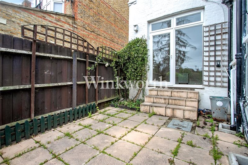 Burford Gardens, London, N13