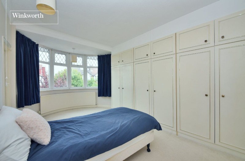 Leyfield, Worcester Park, KT4