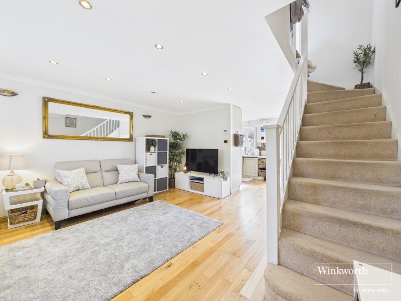 Pendragon Walk, London, NW9