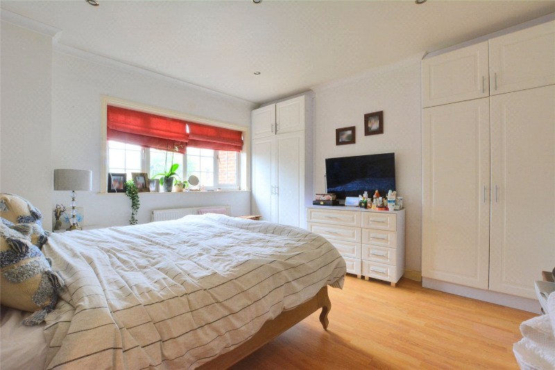 Well Hall Road, London, SE9