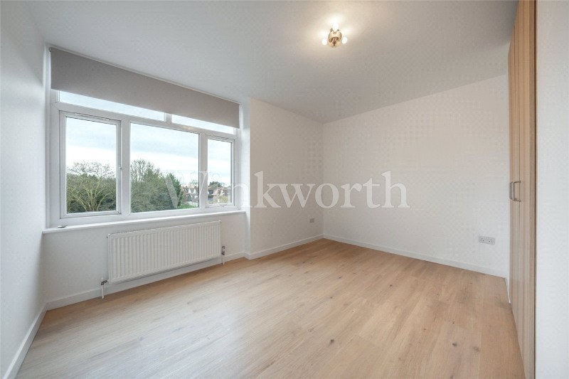 West Heath Avenue, London, NW11