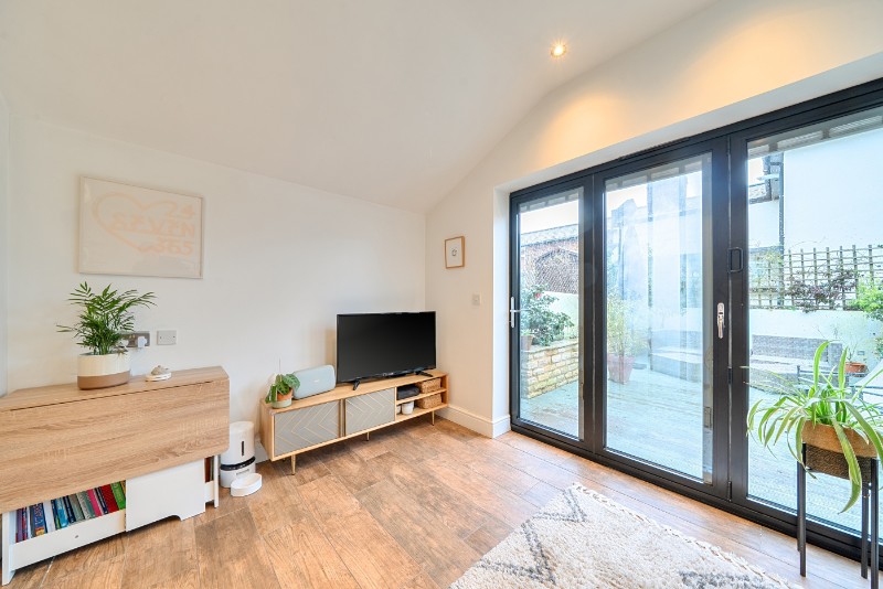 Fransfield Grove, London, SE26