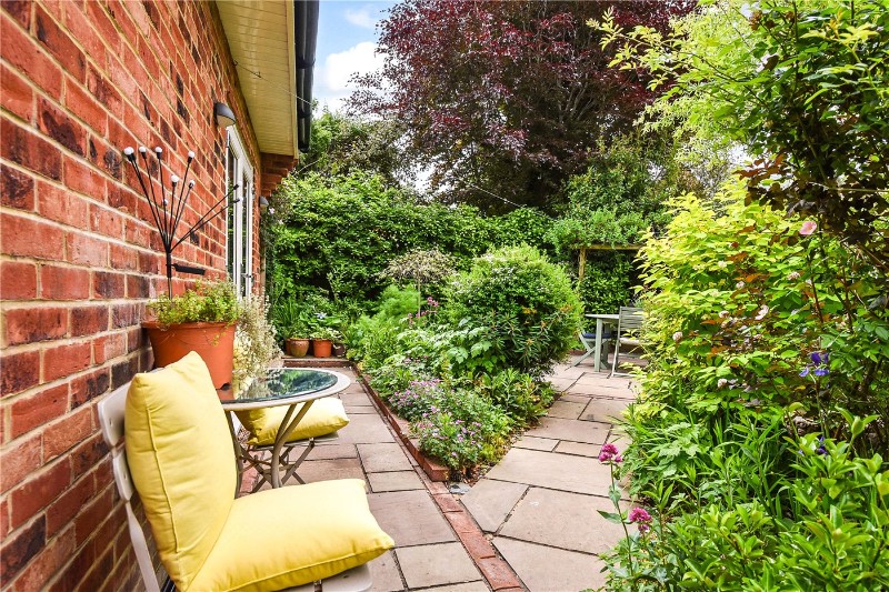 Wedmore Close, Winchester, Hampshire, SO22