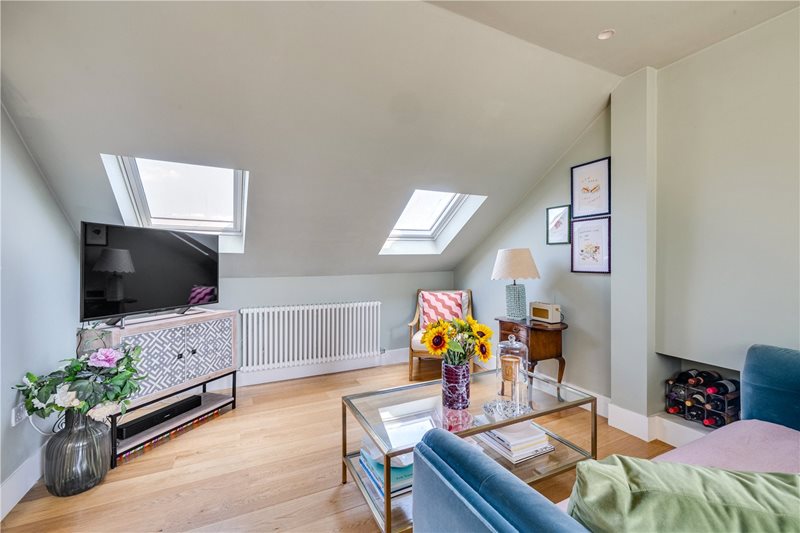 Rostrevor Road, London, SW6