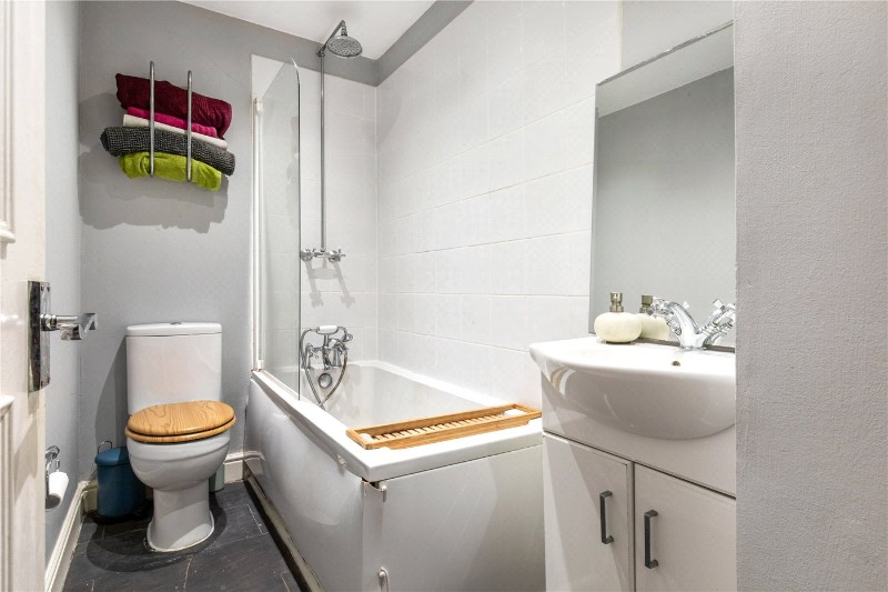 Streatham Vale, London, SW16