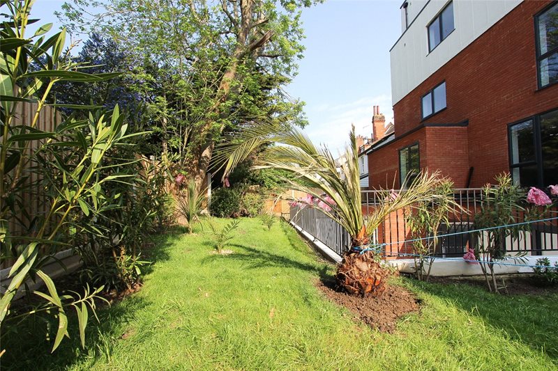 Grand Parade, Leigh-on-Sea, Essex, SS9