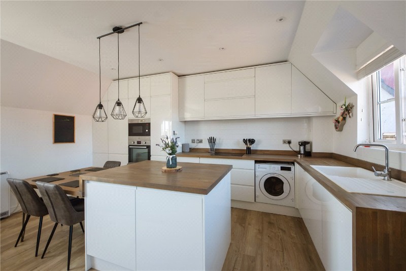 Gravelly Field, Ashford, Kent, TN23