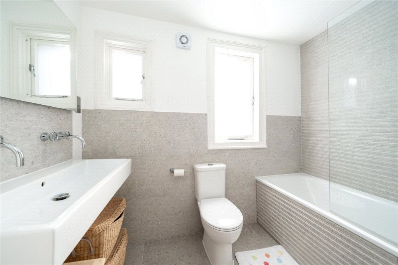Chelverton Road, London, SW15
