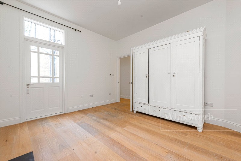 Monson Road, London, NW10