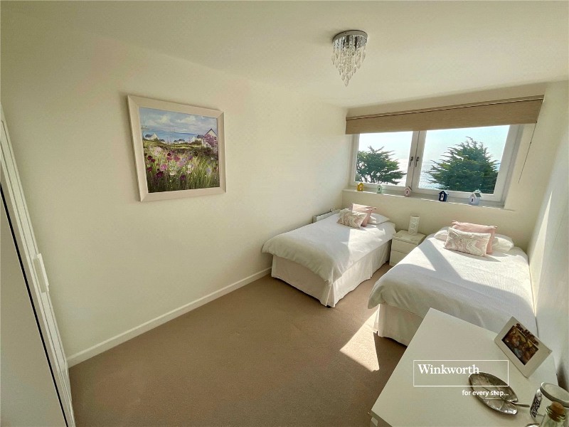 Wharncliffe Road, Highcliffe, Christchurch, Dorset, BH23