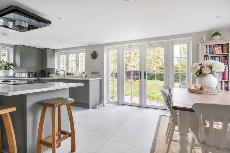 Bealeswood Lane, Dockenfield, Farnham, Surrey, GU10