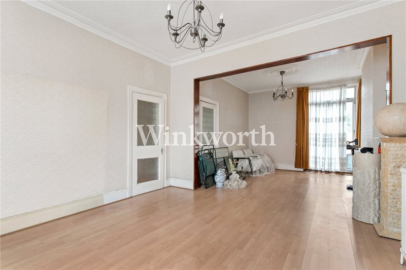 Boundary Road, London, N22
