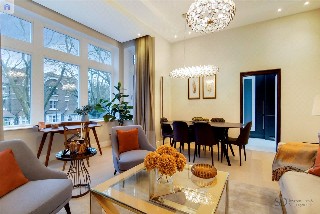 Fitzjohns Avenue, London, NW3