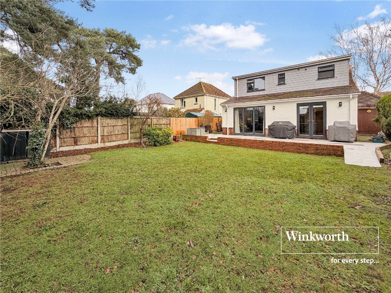 Braeside Road, West Moors, Ferndown, Dorset, BH22