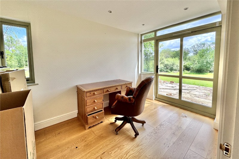 Denham Lane, Chalfont St. Peter, Gerrards Cross, Buckinghamshire, SL9