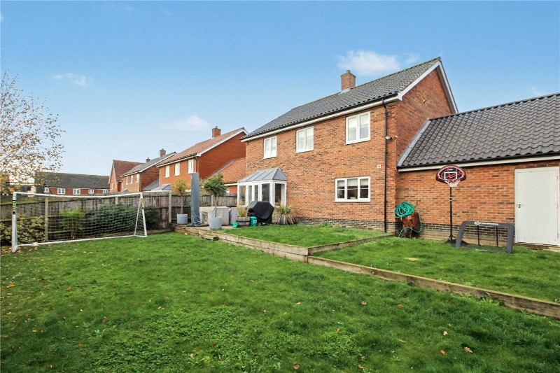 Lansdowne Drive, Poringland, Norwich, Norfolk, NR14