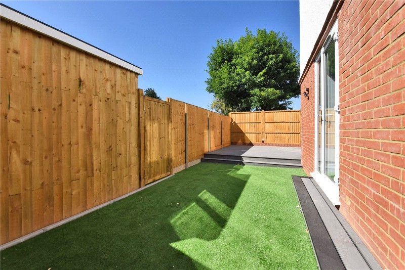 Holly Oak Close, Cheam, Sutton, SM2