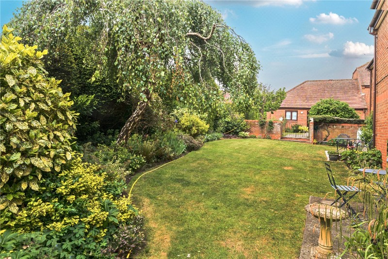 Marshalls Court, Speen, Newbury, Berkshire, RG14