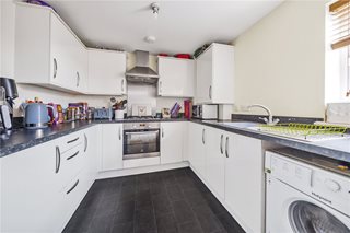 Gomer Road, Bagshot, Surrey, GU19