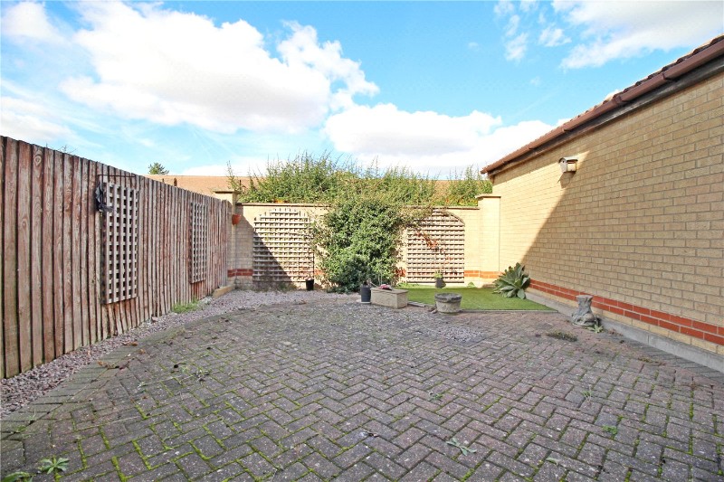 Dixons Road, Market Deeping, Peterborough, Lincolnshire, PE6