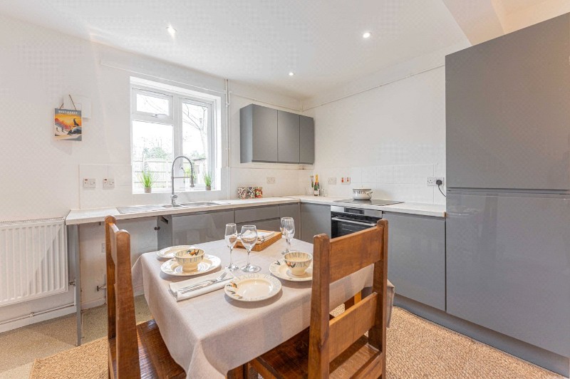 Stratford Road, Lighthorne Heath, Leamington Spa, Warwickshire, CV33