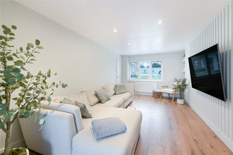 Long Walk, Epsom, Surrey, KT18