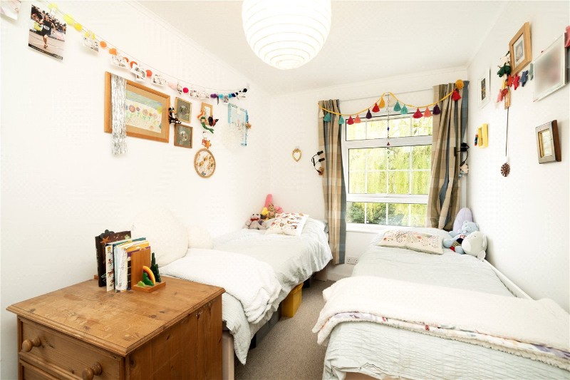 St. Margarets Crescent, London, SW15