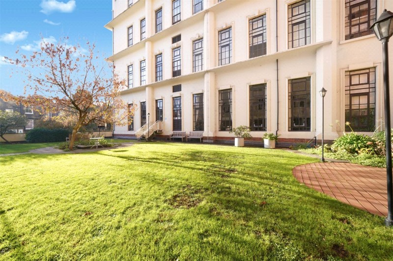 Manor Gardens, London, N7