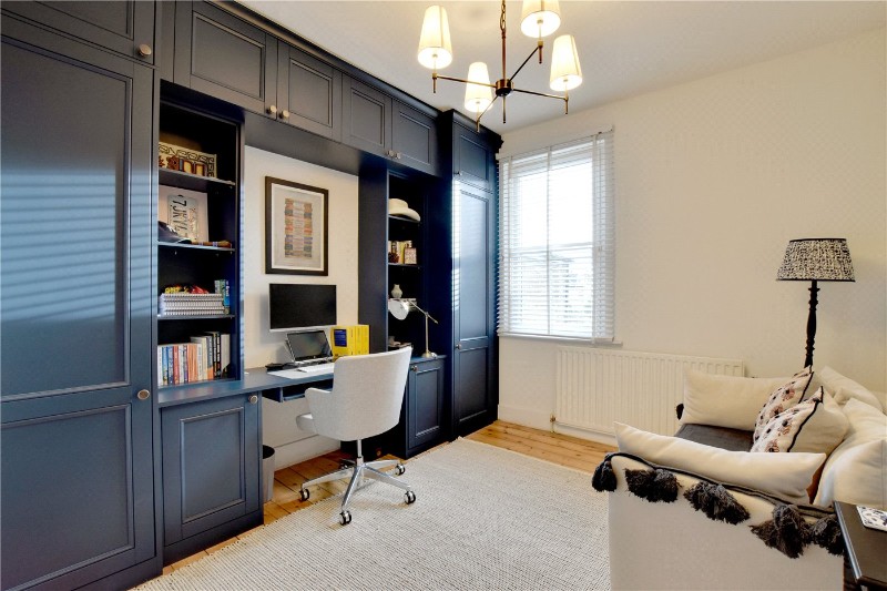 Eastcombe Avenue, Charlton, London, SE7