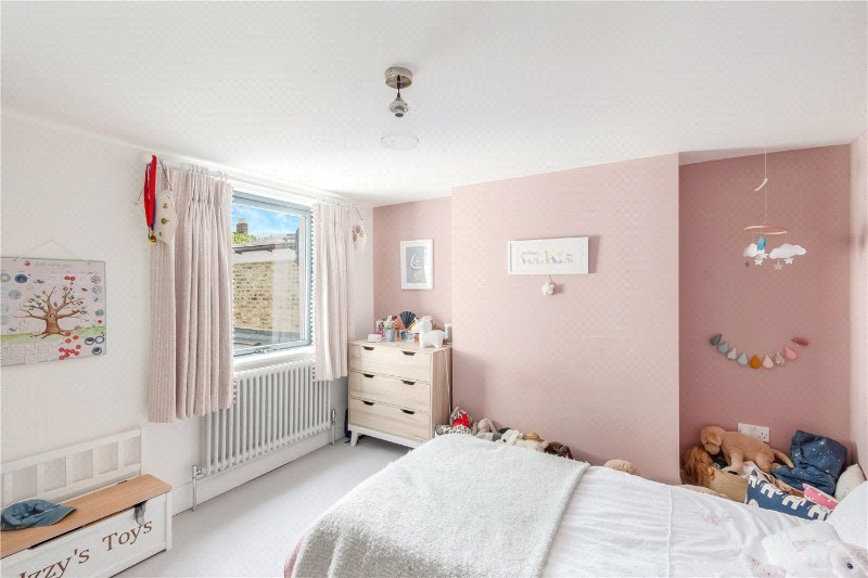 Henslowe Road, East Dulwich, London, SE22