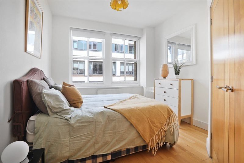 Farringdon Road, London, EC1M