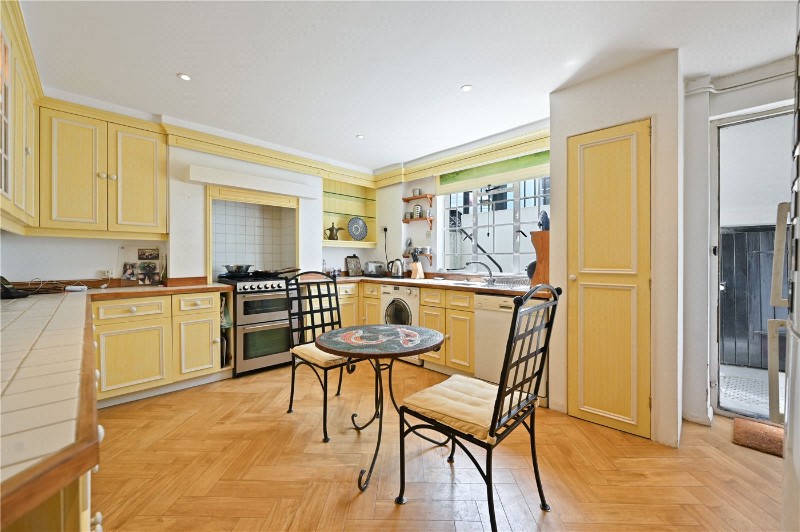 Callcott Street, Kensington, London, W8