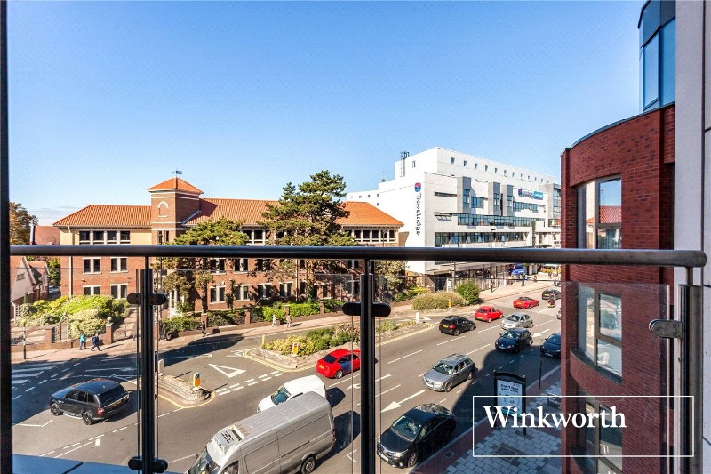 Regents Park Road, Finchley, London, N3