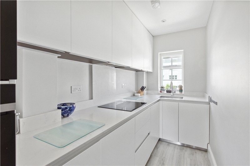 Kennington Road, London, SE11
