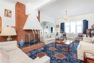 The Grove, London, N13