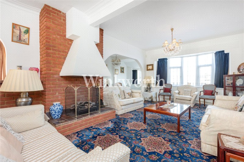 The Grove, London, N13