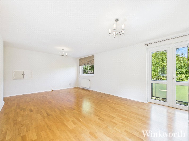 Hillcrest Road, London, W5