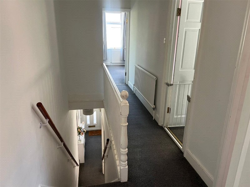 Cedar Road East, Northampton, Northamptonshire, NN3