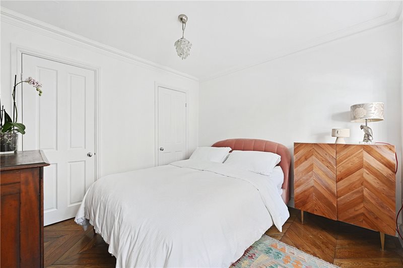 Pembridge Villas, London, W11