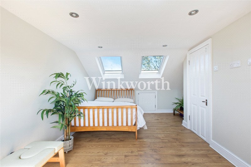 Princes Avenue, London, N13
