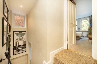 Holmbush Road, London, SW15