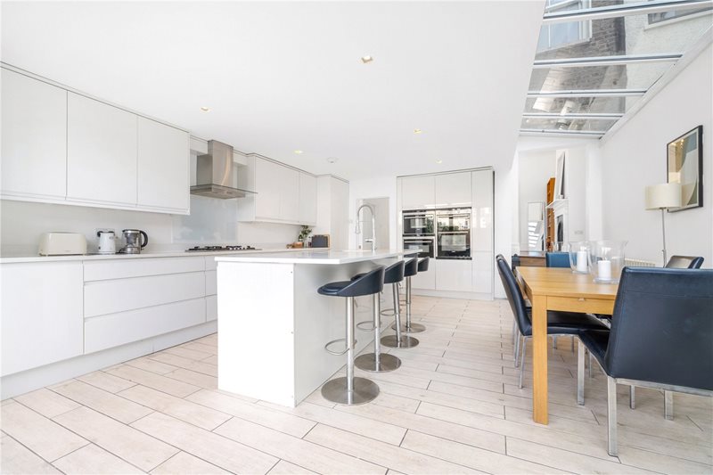 Amott Road, Peckham Rye, London, SE15