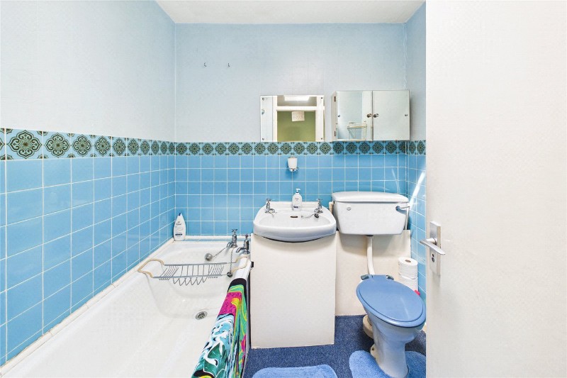 Blenheim Gardens, London, SW2