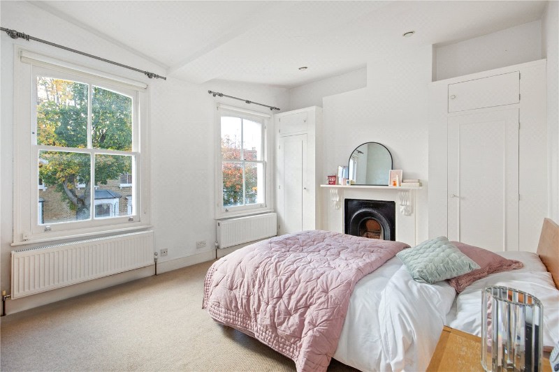 Plimsoll Road, London, N4