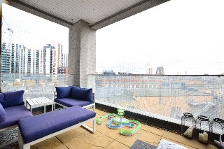 Powis Street, London, SE18