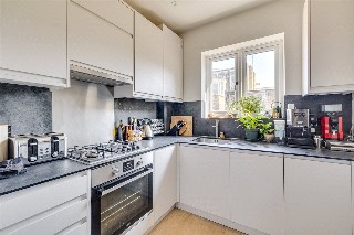 Halford Road, London, SW6
