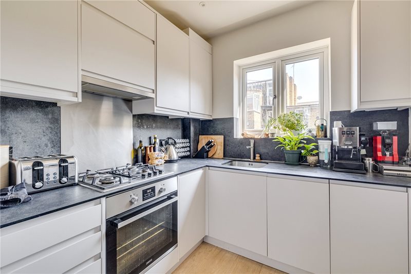 Halford Road, London, SW6